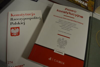 Konstytucja Rzeczypospolitej Polskiej i Prawo konstytucyjne.