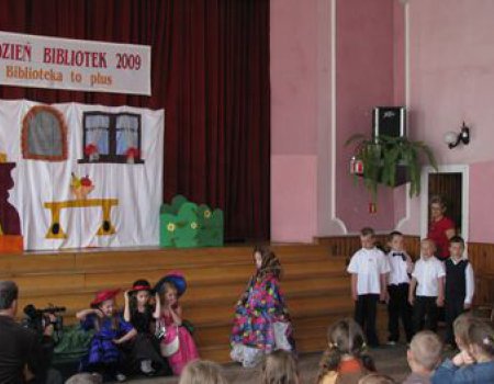 Tydzień Bibliotek 2009 – „Czytanie zbliża”
