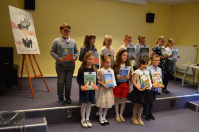 Zdjęcie grupowe uczestników konkursu.