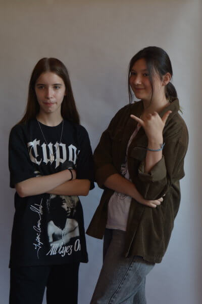 Pozujący uczestniczki.